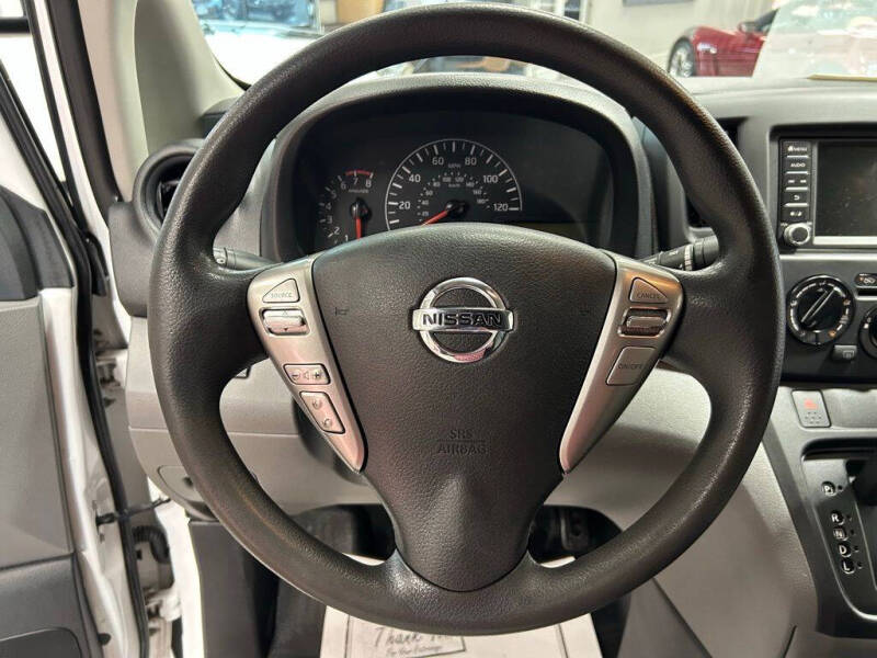 2021 Nissan NV200 SV