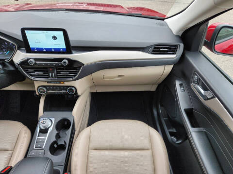 2021 Ford Escape SEL