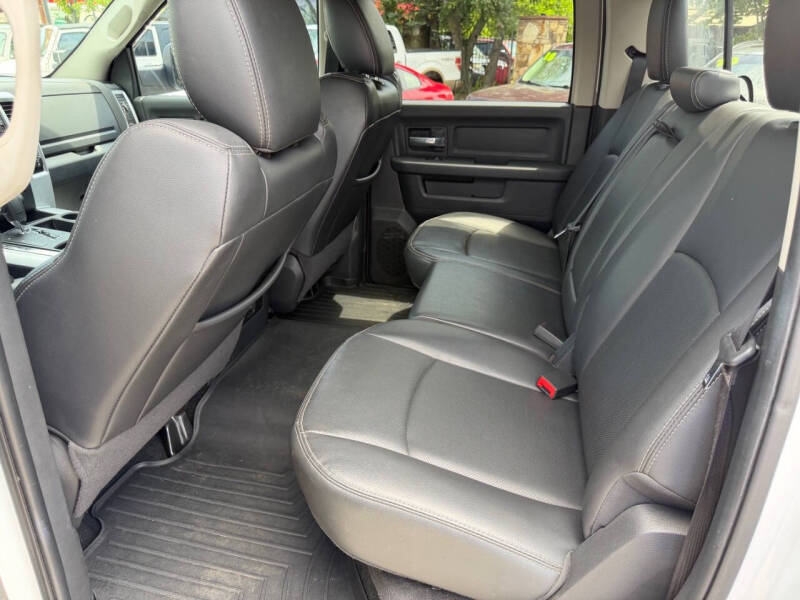 2011 RAM 1500 Sport