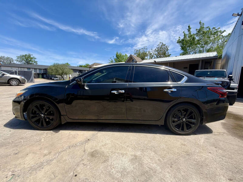 2017 Nissan Altima 2.5 SR