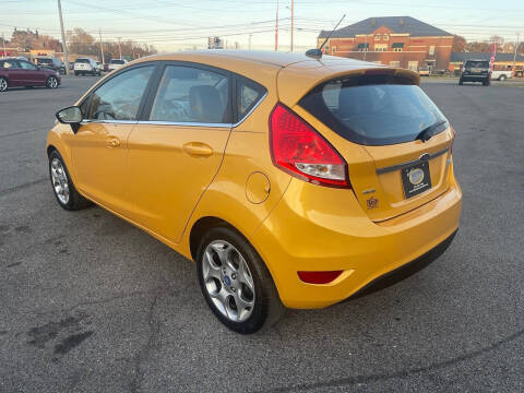 2011 Ford Fiesta SES