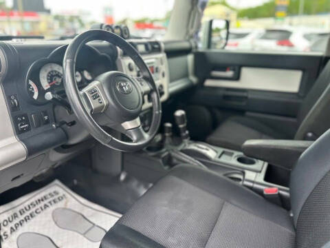 2012 Toyota FJ Cruiser