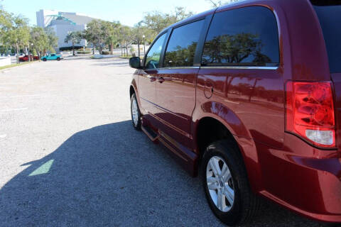 2011 Dodge Grand Caravan Crew