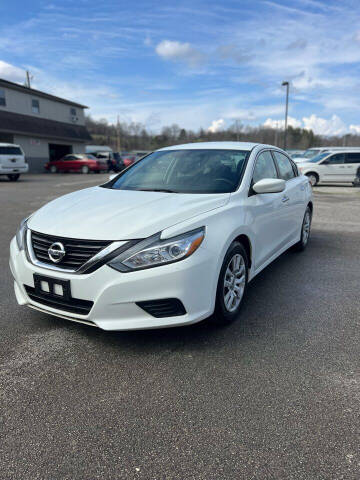 2018 Nissan Altima for sale at Austin's Auto Sales in Grayson KY