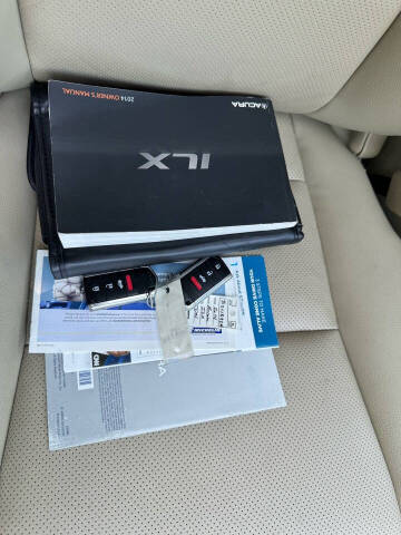 2014 Acura ILX 2.0L w/Tech