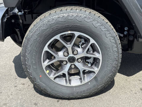 2026 Jeep Gladiator Sport S