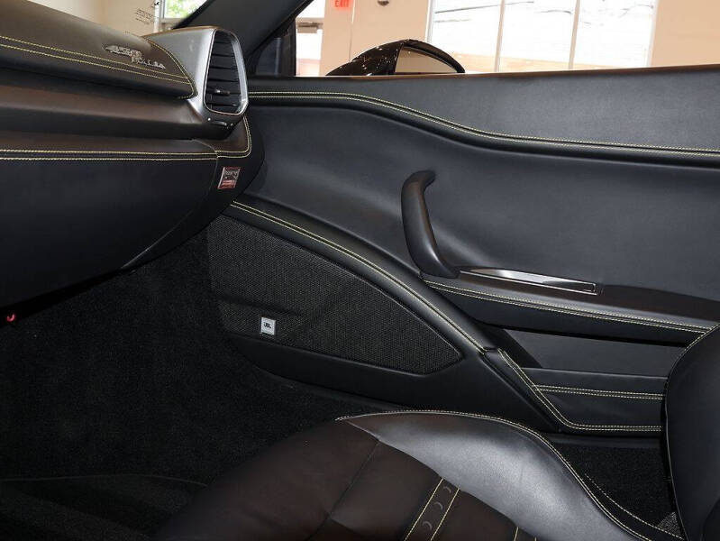 2011 Ferrari 458 Italia