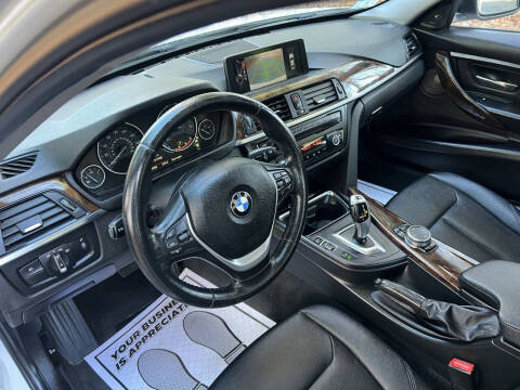2015 BMW 3 Series 328i xDrive