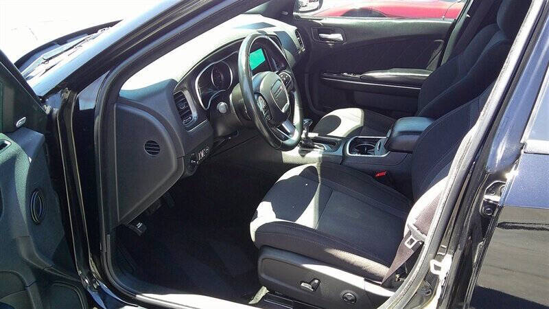 2017 Dodge Charger SXT