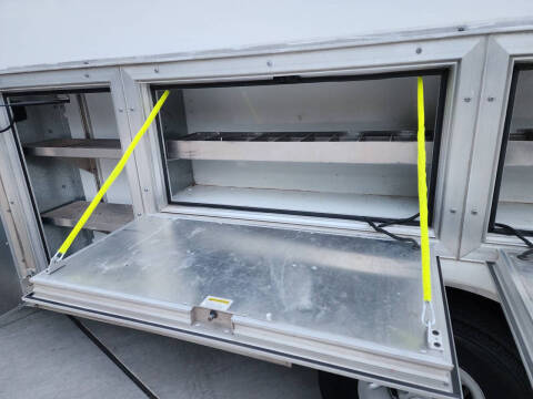 2023 Chevrolet Express 3500