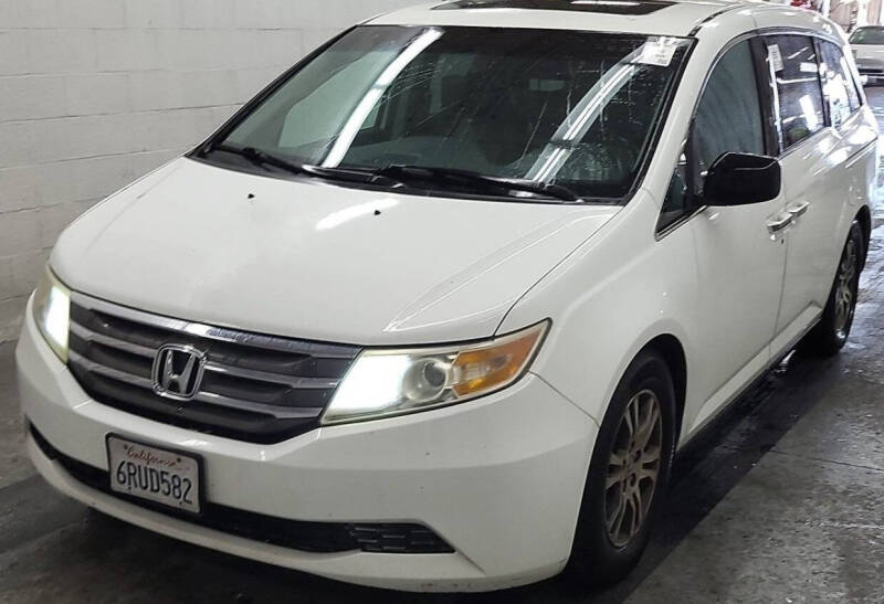 Honda Odyssey's photo