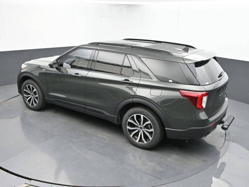 2024 Ford Explorer ST-Line