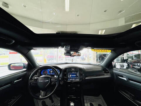 2020 Chrysler 300 S