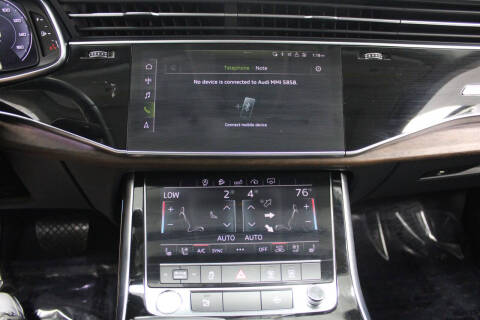2020 Audi Q8 quattro Premium Plus 55 TFSI