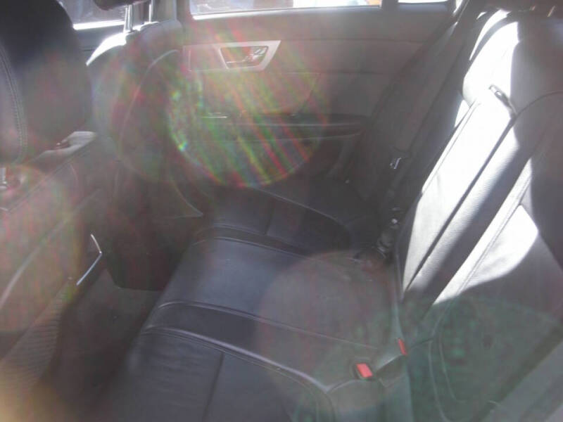 2015 Jaguar XF 2.0T Premium