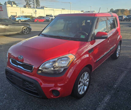 2012 Kia Soul +