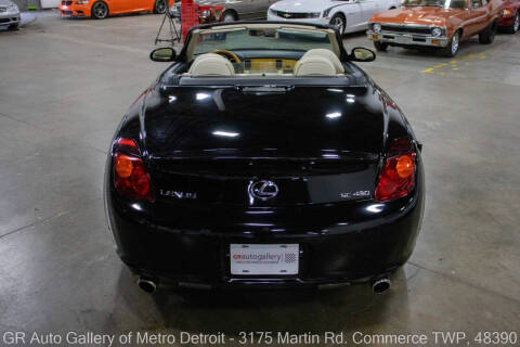 2004 Lexus SC 430