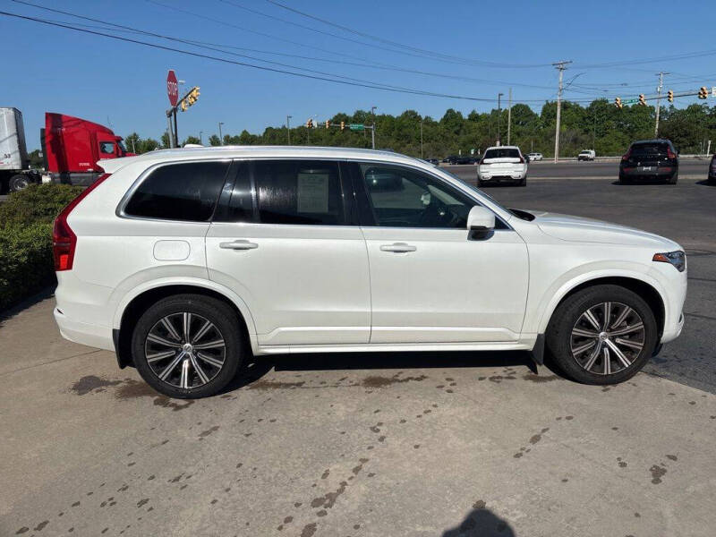 2023 Volvo XC90 B5 Core