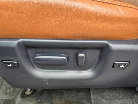 2013 Toyota Sequoia Platinum