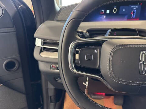 2025 Lincoln Navigator L Reserve