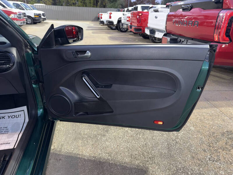 2018 Volkswagen Beetle 2.0T Coast