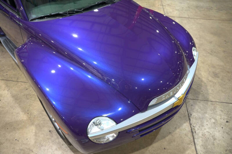 2004 Chevrolet SSR LS