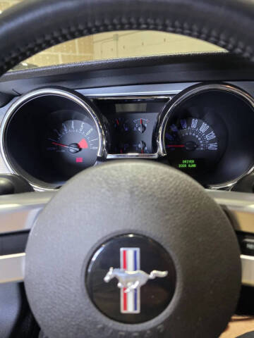 2006 Ford Mustang GT Deluxe