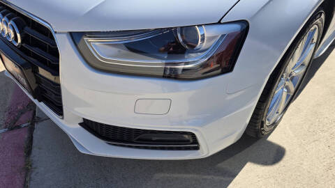 2015 Audi A4 2.0T quattro Premium Plus