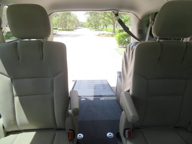 2015 Dodge Grand Caravan SE