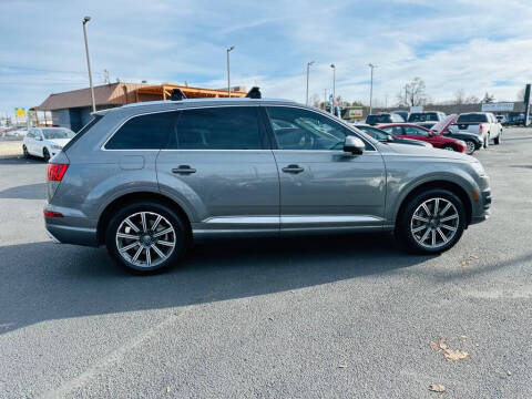 2017 Audi Q7 3.0T quattro Premium Plus