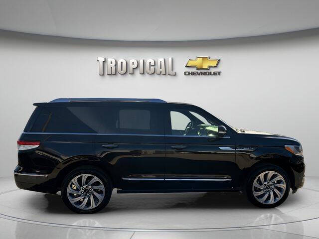 2024 Lincoln Navigator Premiere