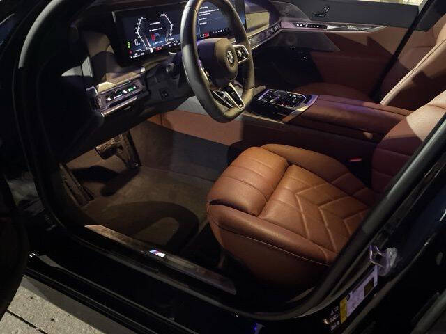 2024 BMW 7 Series 760i xDrive