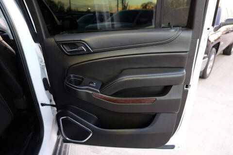 2017 GMC Yukon XL SLT