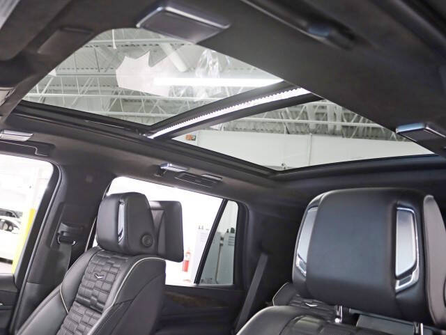 2023 Cadillac Escalade Sport Platinum