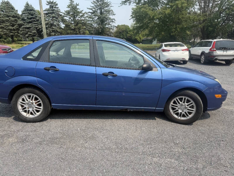 2005 Ford Focus ZX4 SE