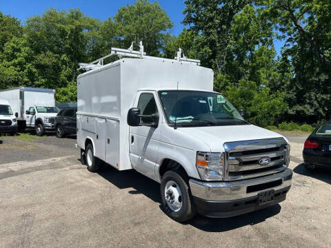 2027 Ford E-Series
