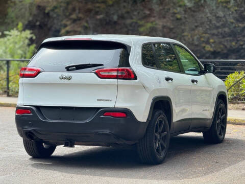 2015 Jeep Cherokee Sport