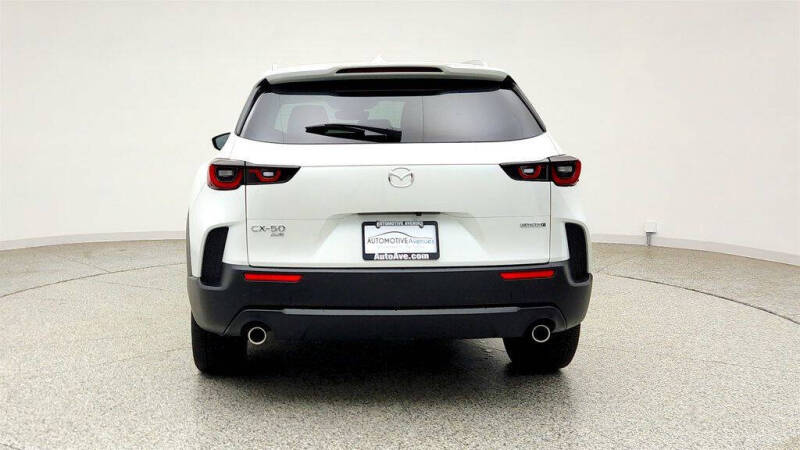 2025 Mazda CX-50 2.5 S Premium Plus