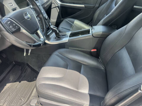 2015 Volvo V60 T5 Premier