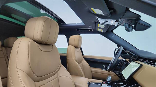 2024 Land Rover Range Rover Sport P360 SE