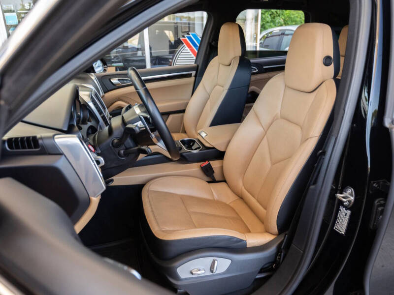 2016 Porsche Cayenne