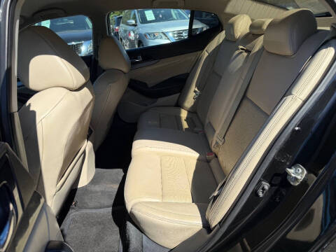 2017 Nissan Maxima 3.5 SV