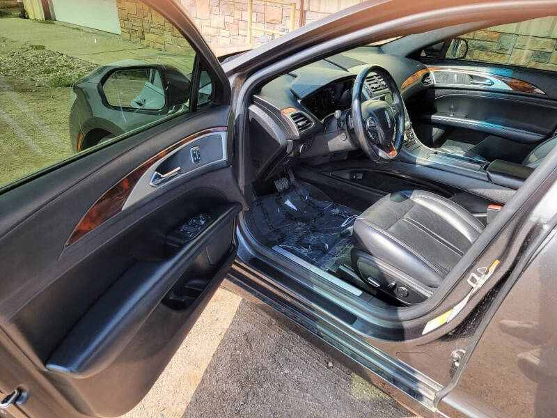 2017 Lincoln MKZ Reserve