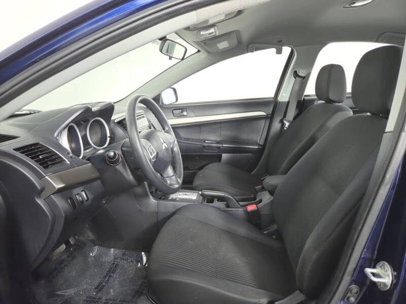 2014 Mitsubishi Lancer ES