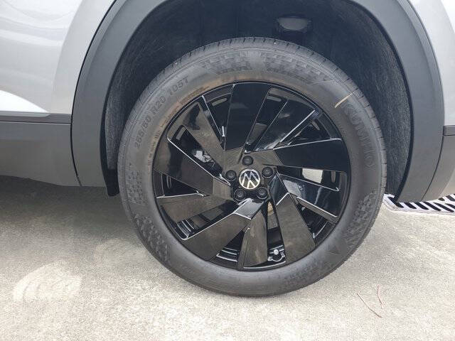 2026 Volkswagen Atlas Cross Sport SE