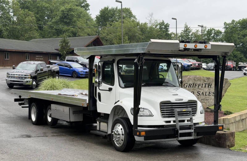 2019 Freightliner Business class M2