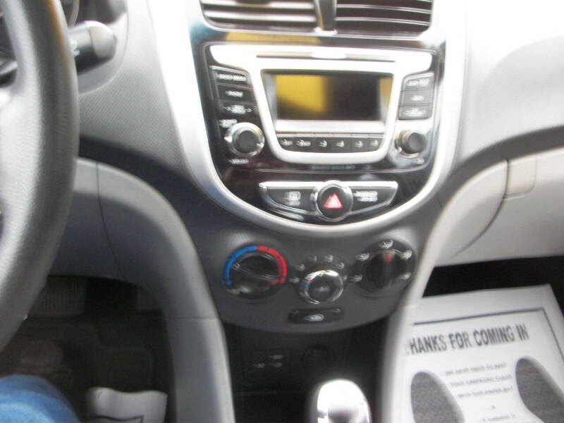 2014 Hyundai Accent GLS