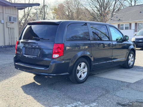 2013 Dodge Grand Caravan American Value Package
