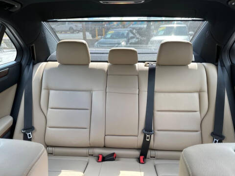 2012 Mercedes-Benz E-Class