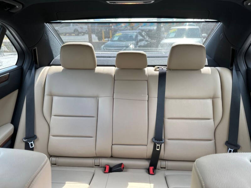 2012 Mercedes-Benz E-Class